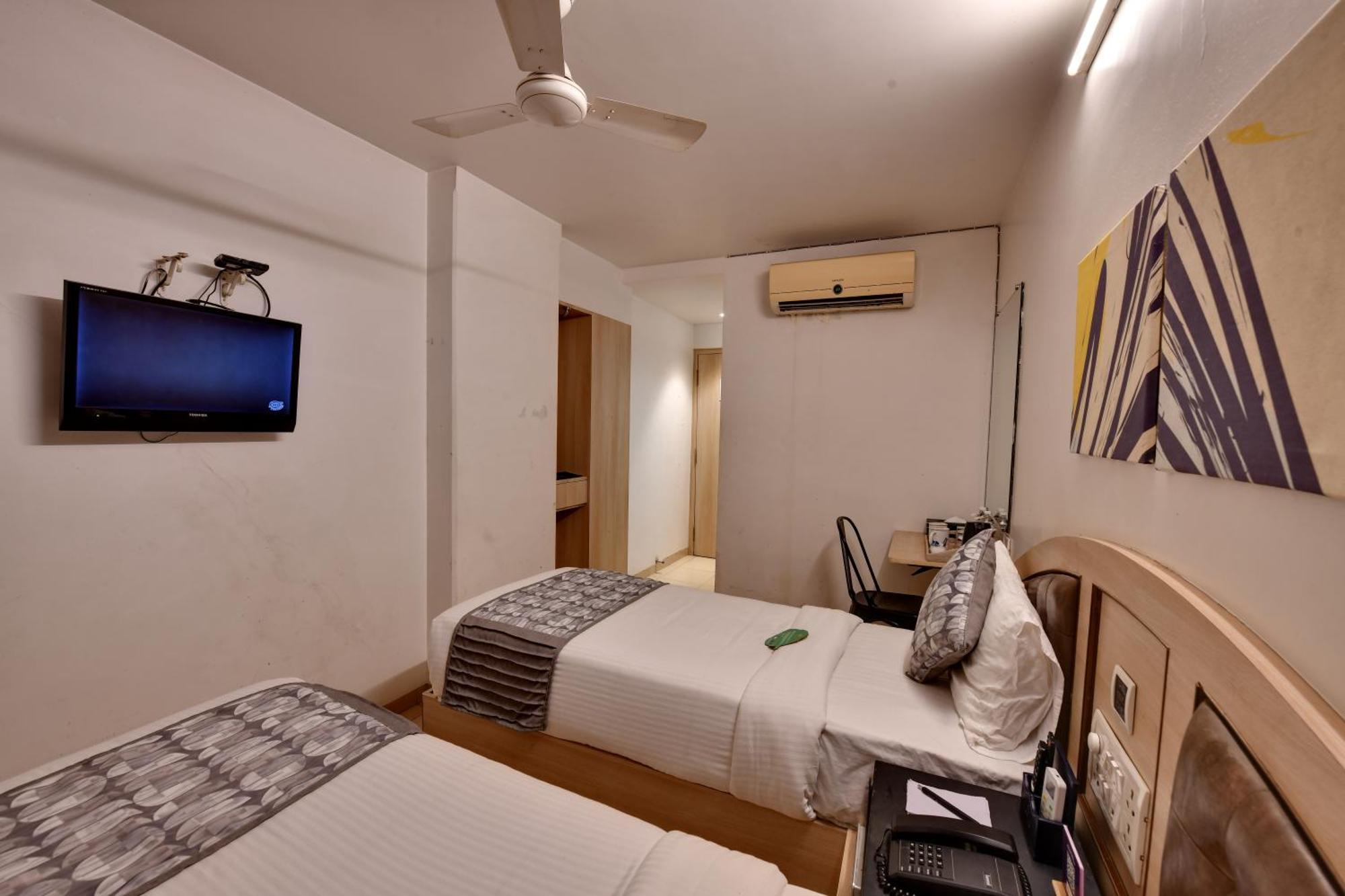 Click Hotels Andheri Midc Mumbai Dış mekan fotoğraf